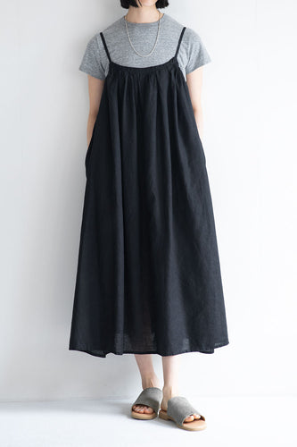Robe à bretelles noire