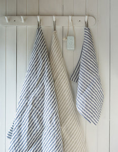Chambray Linen Towel M "Navy White Stripes"
