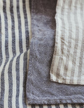 Chambray Linen Towel M "Natural White Stripes"